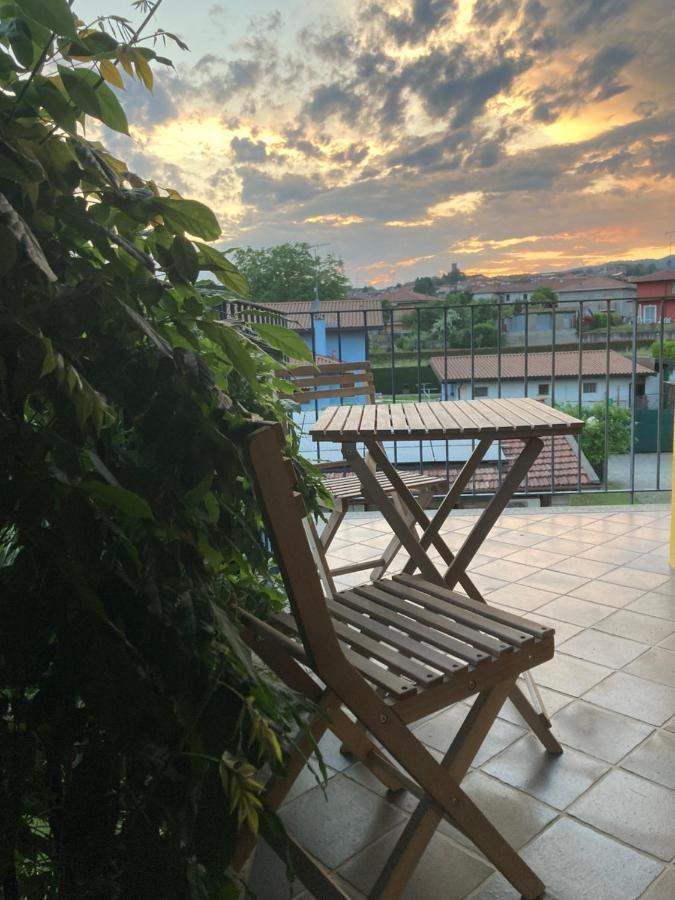 Draisina Bike Apartments Uno Oleggio Castello Luaran gambar
